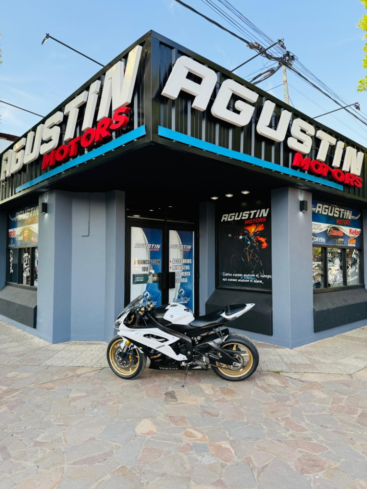 Yamaha R6 — foto 4